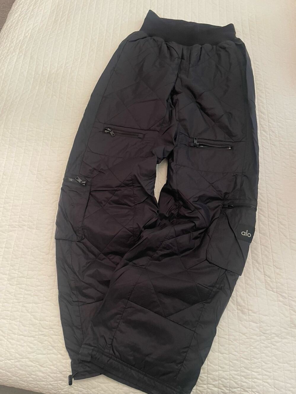 Alo Yoga Black Quilted Cargo Pants